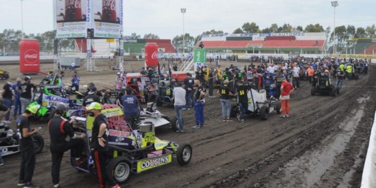 Midget: La reanudación del certamen tuvo a tres pilotos del distrito en pista