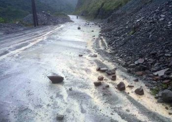 Cortan la Ruta 33 entre Bahía y Tornquist