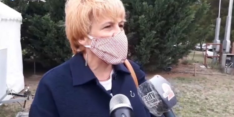 Susana Dos Santos en el 2do. Paseo de Productores y Artesanos “Lo productivo y lo turístico van de la mano”