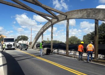 Vialidad Nacional ejecutó trabajos de puesta en valor en el puente de acceso a Pigüe en la RN 33