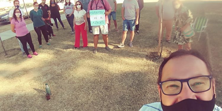 Vecinos de Tornquist pidieron la vuelta de las clases presenciales