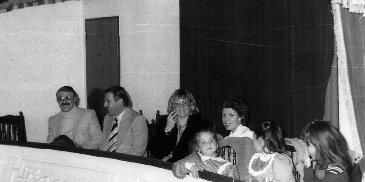 El “Palco Oficial” del Teatro Municipal Rodolfo Funke