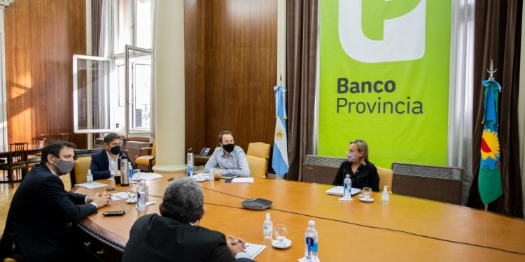 Kicillof presentó la nueva línea de Provincia Leasing para municipios por 2.000 millones de pesos