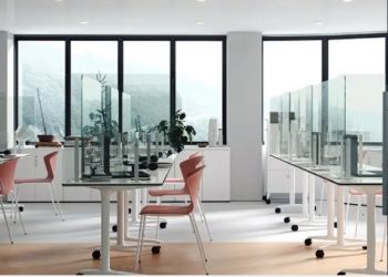 Quienes hayan recibido al menos una dosis de la vacuna contra el coronavirus podrán ser convocados a trabajar de manera presencial