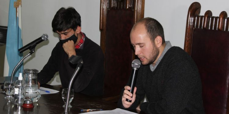 Por mayoría aprueban autorizar al Municipio para la compra de una nueva maquinaria (VIDEOS Y FOTOS DE CELTTV NOTICIAS)