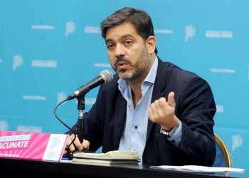 La Provincia quiere que los municipios multen a quienes violen las restricciones