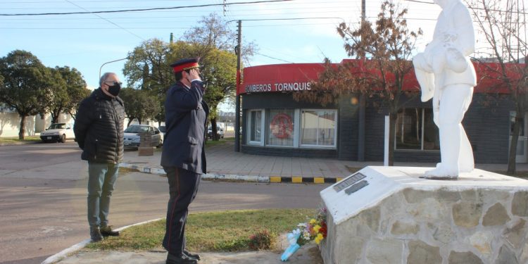 “Sacrificio, valor y abnegación” Día del Bombero Voluntario (fotos y notas de CELTTV Noticias)
