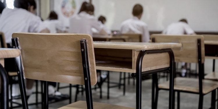 Tornquist sigue en fase 2, pero vuelven las clases presenciales en algunas localidades y parajes Comunidad, Destacadas   Cantidad de Lecturas: 0