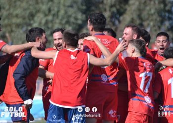 AUTOMOTO LE SACÓ EL INVICTO A UNIÓN Y ESCALÓ A LA CIMA