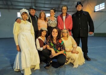 Con un gran marco de público, el grupo de teatro de Chasicó cerró su año