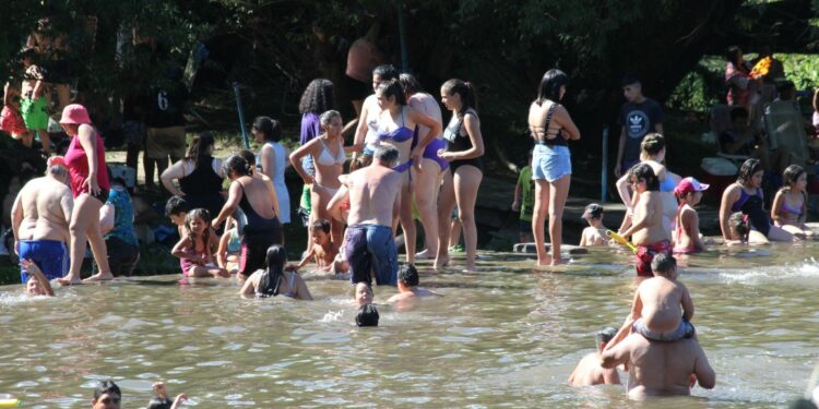 Alrededor de 2000 personas eligieron Parque Norte para festejar la Navidad (fotos y videos)