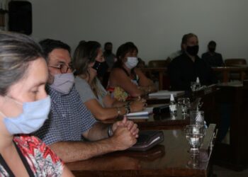 Con aumentos de tasas del 50% fue aprobado el Código Tributario Municipal 2022 (dictámenes y alocuciones )