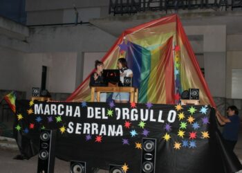 Se realizó en Tornquist la Primer Marcha del Orgullo Serrana