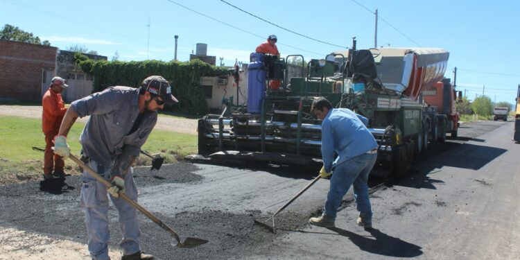 Sergio Bordoni: Obras en ejecución y gestiones por viviendas, cloacas y agua corriente