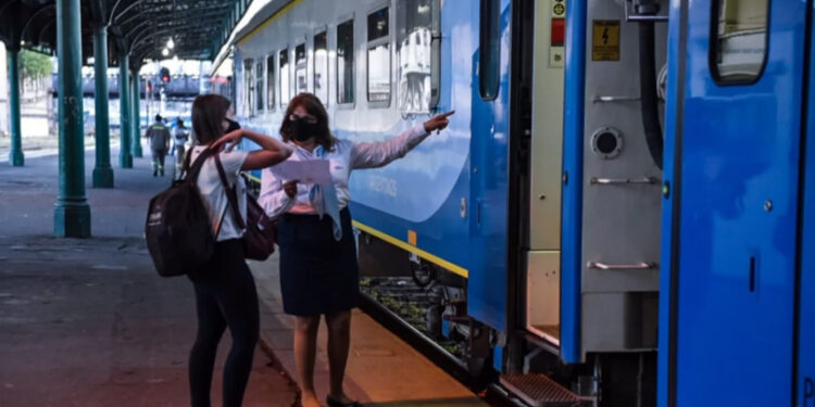 Trenes Argentinos confirmó el retorno del servicio Bahía Blanca-Constitución