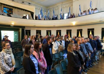 Se conmemoró el 212º aniversario de la Revolución de Mayo (fotos y videos)