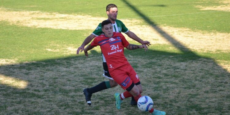 Automoto perdió de local y Unión empató en Guaminí