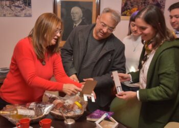 Bordoni recibió a la Ministra de Mujeres Estela Díaz