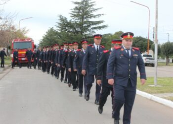 Día del Bombero Voluntario:El testimonio de autoridades, bomberos y funcionarios (videos)