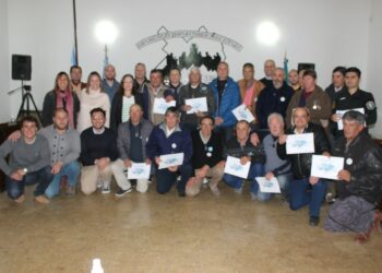El HCD. homenajeó a los Veteranos de Guerra Continental por Malvinas
