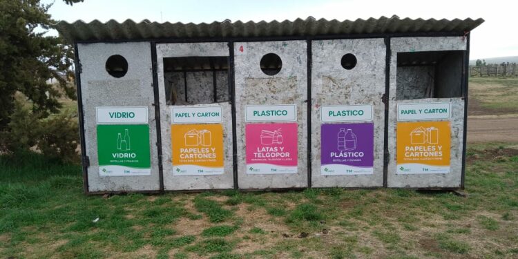 Fue colocado un nuevo Eco Punto en el Parque Laínez