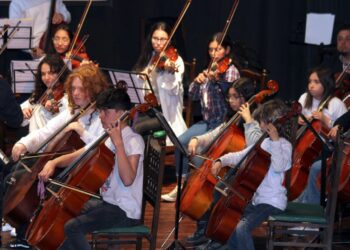 La Orquesta Escuela realizó un concierto en el Teatro Funke (videos, fotos y nota)La Orquesta Escuela realizó un concierto en el Teatro Funke (videos, fotos y nota)