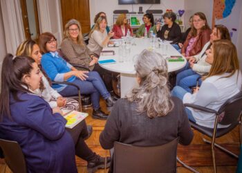 La Directora Regional del Ministerio de Las Mujeres, Políticas de Gènero y Diversidad Silvia Zaballa se reunió con la ministra Estela Diaz