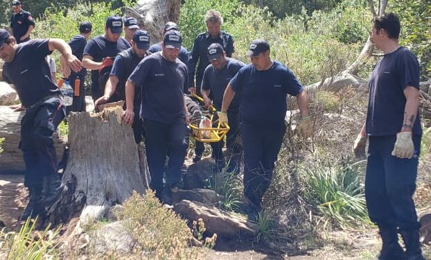Los Bomberos de Tornquist rescataron a una docente de nuestra ciudad que se accidentó en la Garganta Olvidada