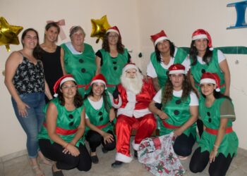 Papá Noel pasó por la Casa del Niño ‘María Elena Walsh’