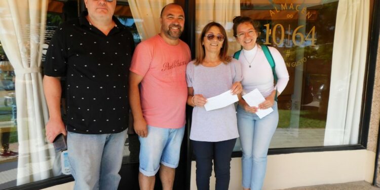 Ganadores del concurso de vidrieras y frentes navideños