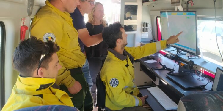 Autoridades recorrieron la zona afectada por el incendio en el Parque Provincial E. Tornquist