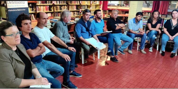 Un cónclave histórico en Saldungaray por las tierras al margen del Sauce Grande