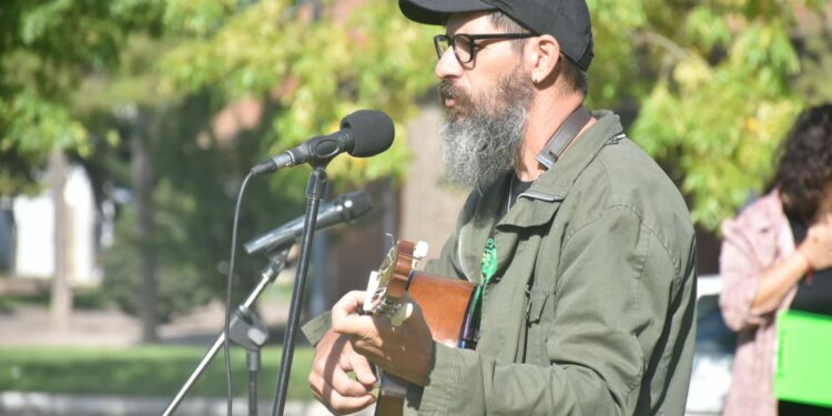 Se conmemoró en Tornquist el Día de la Memoria por la Verdad y la Justicia (videos y fotos)