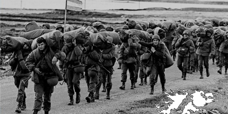 Acto en conmemoración del “Día del Veterano y los caídos en la Guerra de Malvinas”