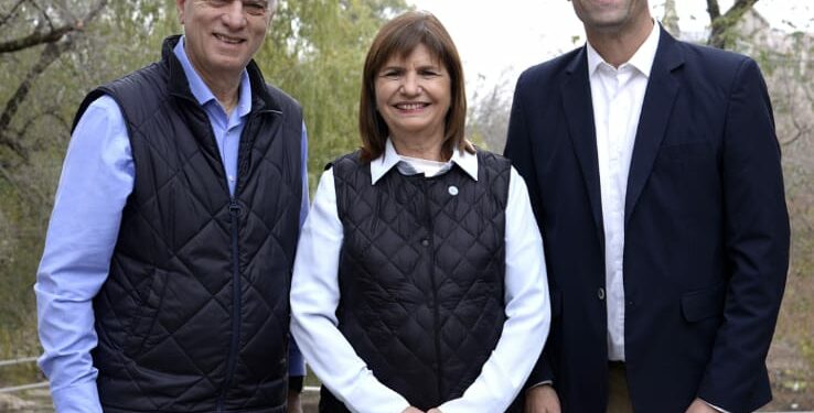 Sebastian Bassi participó de la reunión convocada por Bullrich con 100 precandidatos a intendentes