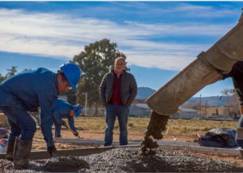 Comenzó la construcción de las 32 viviendas en Tornquist