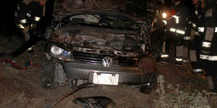 Vuelco en la Ruta 33 a pocos metros del empalme con la Ruta 76