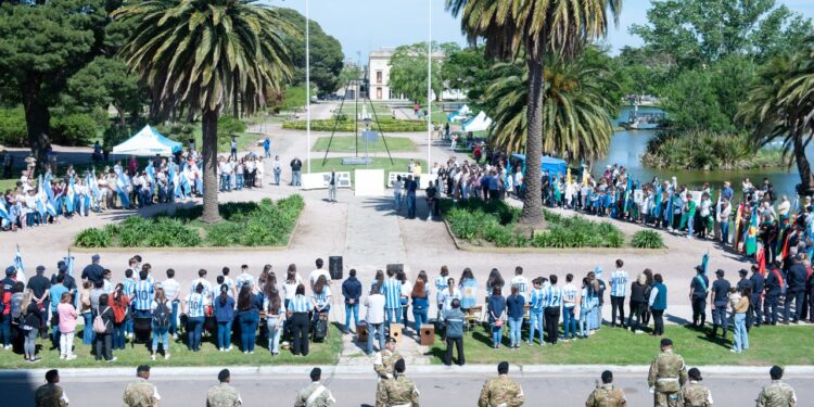 Convocatoria a artesanos, manualistas e instituciones para los festejos del 4 de noviembre