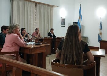 HCD.: Convocatoria a Concejales y Mayores Contribuyentes