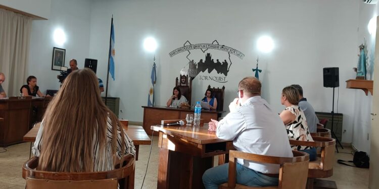 HCD.: Informe de las sesiones extraordinarias de fecha 09-01-24 (fotos)