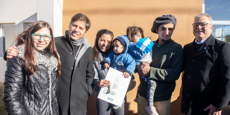 Bordoni y Kicillof cumplieron sueños en Saldungaray (VIDEOS Y FOTOS)