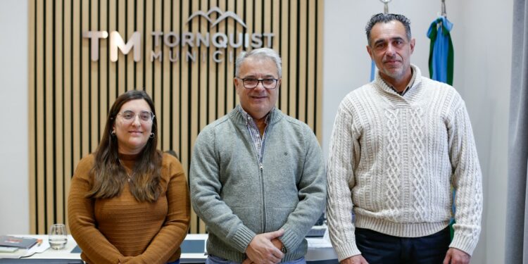 El Intendente Municipal, Sergio Bordoni, puso en funciones al nuevo Secretario de Turismo de Tornquist Municipio, Carlos Lamas (FOTOS Y VIDEOS)