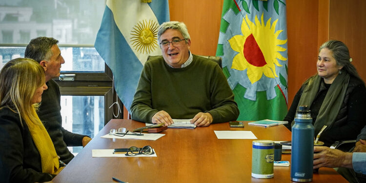 ORGANIZACIONES AGRARIAS Javier Rodríguez se reunió con Bases Federadas y analizó la situación del sector productivo