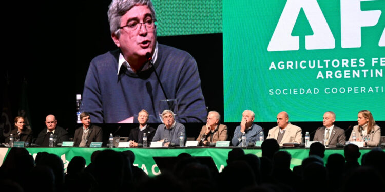 SANTA FE  Javier Rodríguez destacó el rol del cooperativismo para fortalecer el arraigo y el desarrollo local durante la Asamblea Anual de AFA