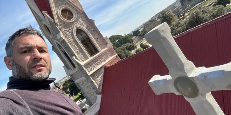 La restauración exterior de la Iglesia Santa Rosa de Lima entra en su etapa final